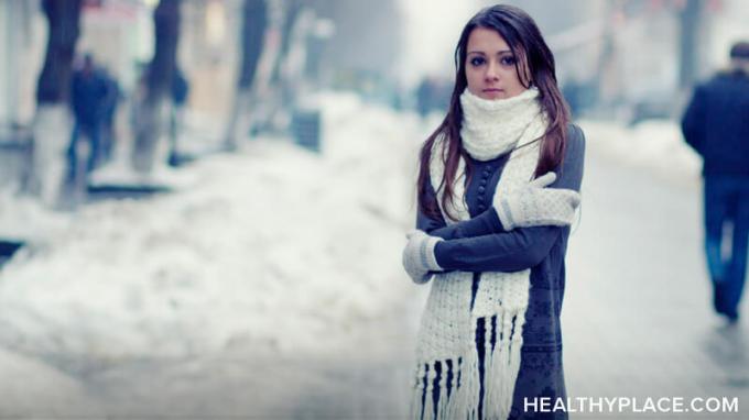 Mevsimsel duygulanım bozukluğu ile kendinizi başka bir depresyon kışına teslim etmeniz gerekmez. Ruh halinizi ve genel ruh sağlığınızı iyileştirmek için bu ipuçlarını kullanın.