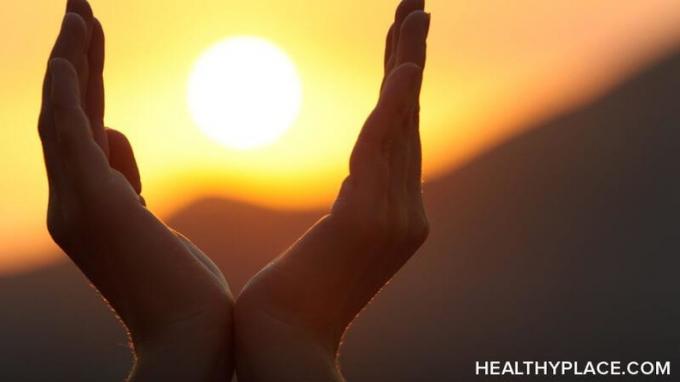 Depresyonunuz olduğunda aşırı öz bakım uygulamak, zamanınızı ve enerjinizi geri almanıza yardımcı olabilir. Depresyon için aşırı öz bakım çok önemlidir. Oku bunu.