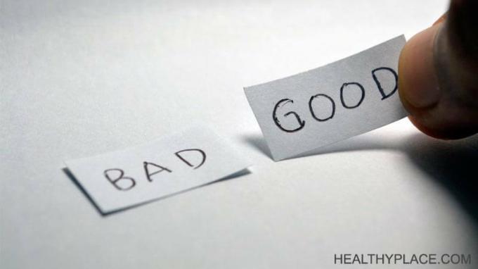 Pozitiflik çoğumuzun kullandığı bir kelimedir, ama aslında ne anlama geliyor? Bu pozitif tanımına ve HealthyPlace'daki pozitifliğin anlamına bir göz atın. 